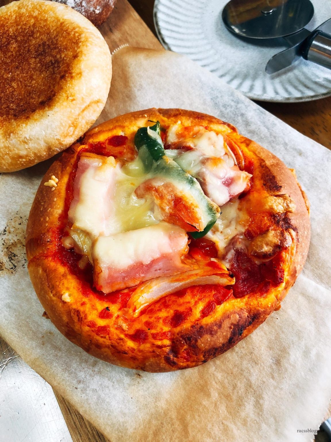 北広島のパン屋さん「麦の香」売り切れ御免のハードパンとスイーツパン racssblog